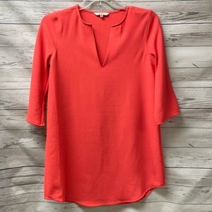 BB Dakota Dress V-Neck Womrn’s Coral Size Medium